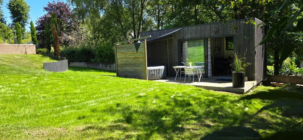 Others 3, Loft de jardin le 8, Morbihan