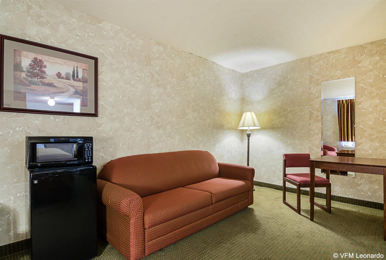 Public Area 2, Quality Inn Hays I-70, Ellis