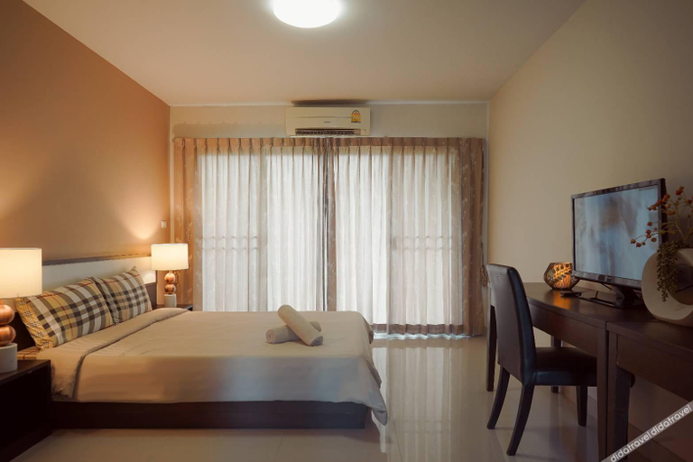 Bedroom 5, Crystal Place, Pak Kret