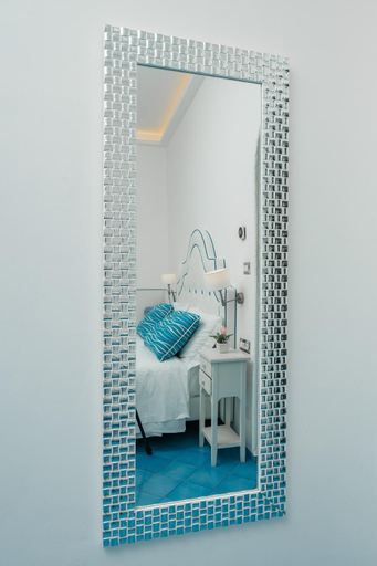 Bathroom 4, Albergo S. Andrea, Salerno