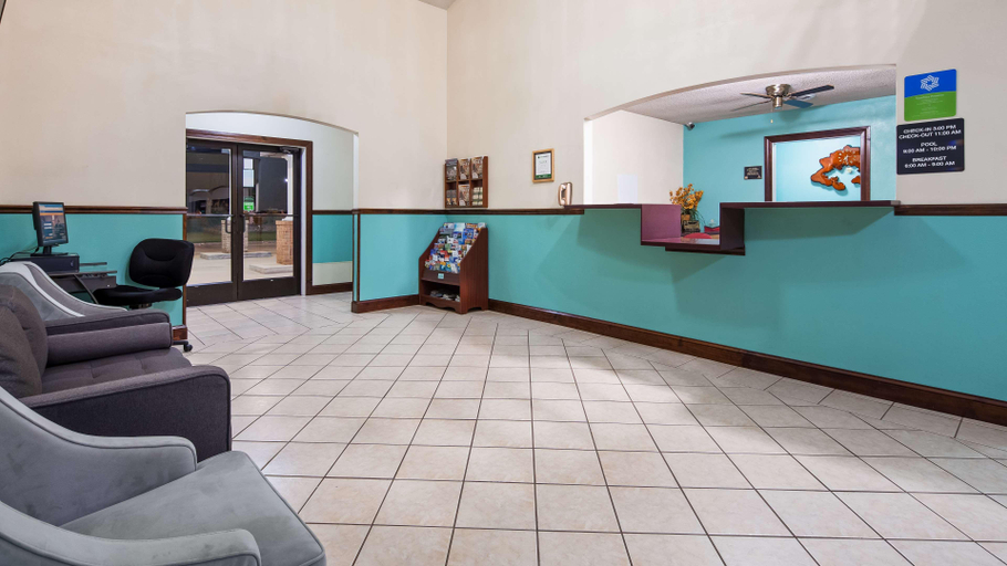 Public Area 3, SureStay Hotel by Best Western Greenville, Bond