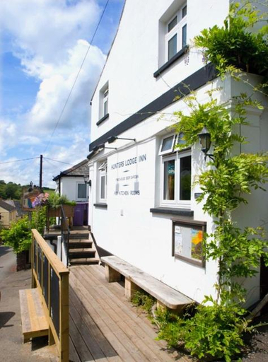 Others 3, Hunters Lodge Inn, Devon