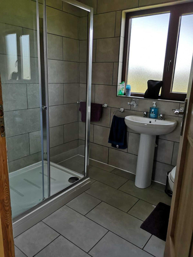 Bathroom 3, Lakeside Fishing Lodges, Lincolnshire
