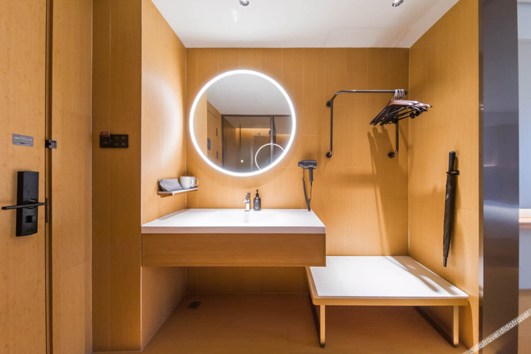 Bathroom, jiホテル(), Dongying