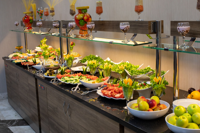 Others 4, Engin Otel, Gaziemir