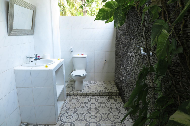 Bathroom 3, Bali Sandat Guest House, Buleleng