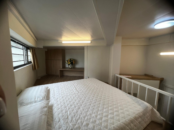Bedroom 12