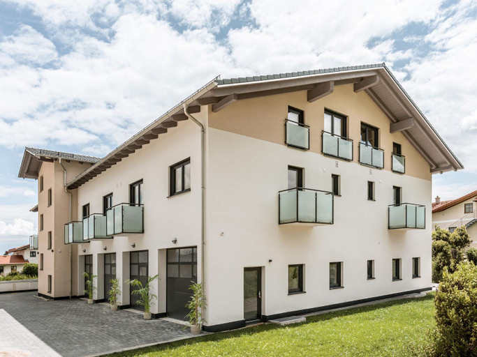 Others 3, Hotel MY BASE, Ebersberg