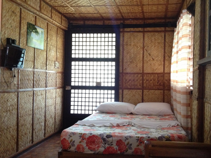 Bedroom 2, Bamboo House Beach Lodge & Restaurant, Abra de Ilog