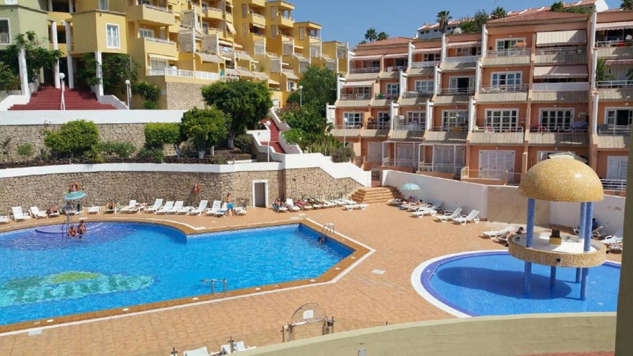 Swimming pool 4, Orlando Apartment Ocean View, Santa Cruz de Tenerife