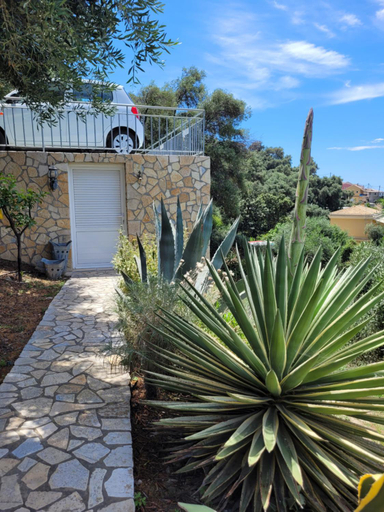 Others 4, Villa Olivia, Ionian Islands