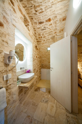 Others 2, Bella Itria - Historic center Exclusive, Bari