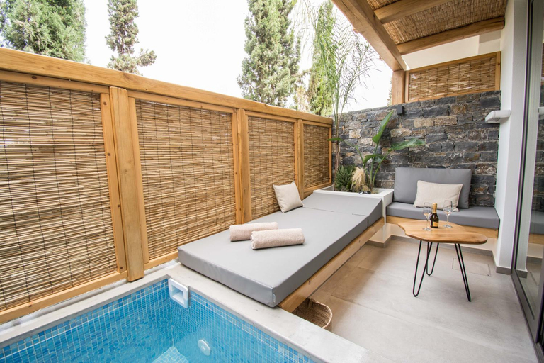 Sport & Beauty 2, Aqua Blu Adults Only by Checkin, Crete