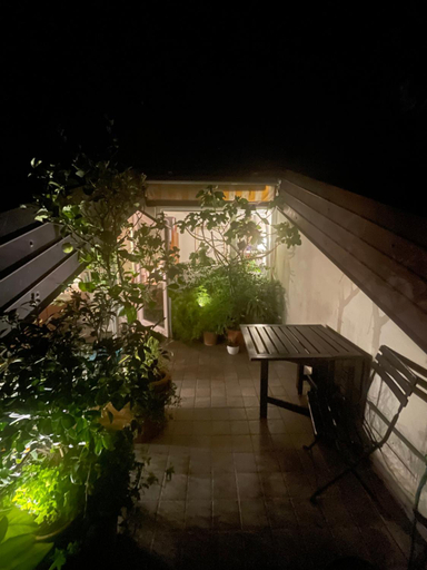 Others 4, Piccola camera in appartamento condiviso con terrazza vista mare, shared flat, Trieste