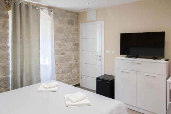 Others 4, Elegant Residence Rooms, Split