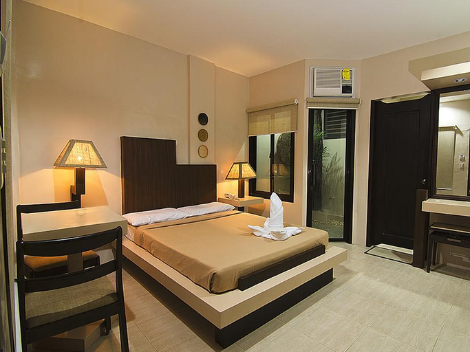 Bedroom 3, Hotel Joselina, Tuguegarao City