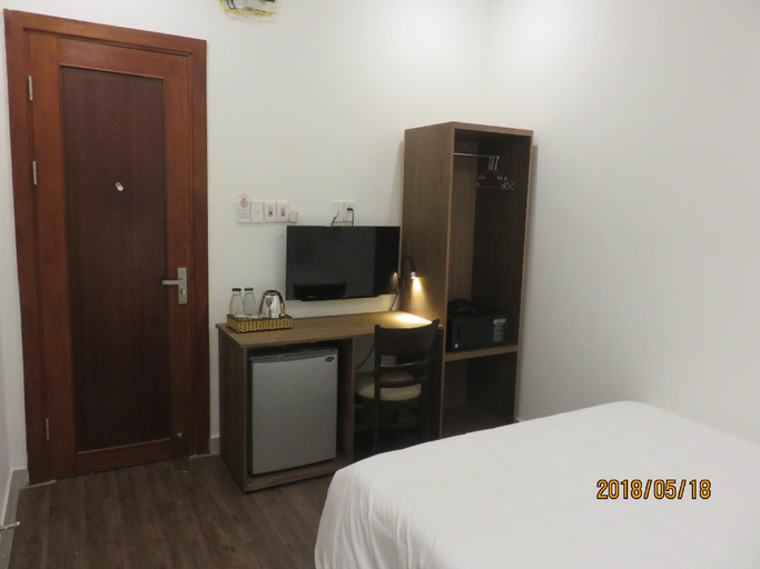 Bedroom 4, Vitalis Riverside Hotel, Da Nang