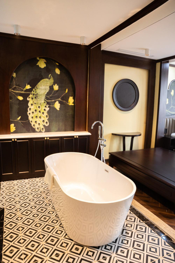 Bathroom 4, Legacy Hill Resort & Villas, Lương Sơn