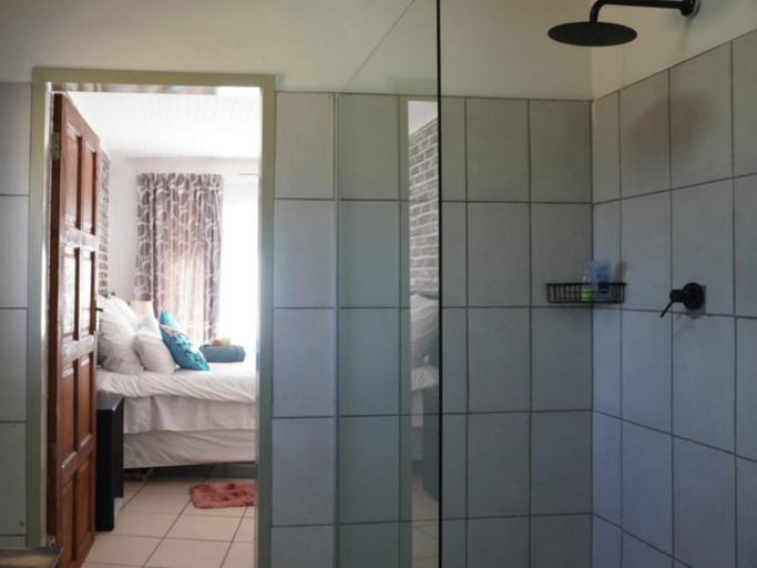 Others 2, S & S Village 22 on Wattel, Sedibeng