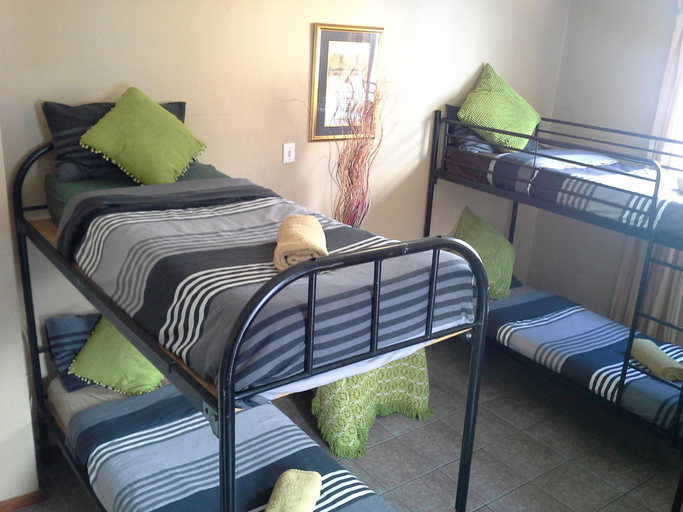 Others 4, Kimberley Backpackers, City of Cape Town