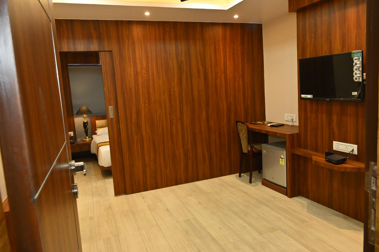 Others 3, HOTAL TARWAY INN, Dhanbad