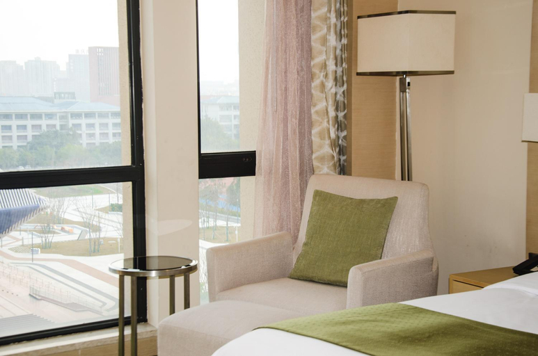 Bedroom 2, Holiday Inn Chongqing High-TechZone by IHG, Chongqing