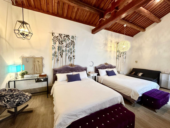 Bedroom 9
