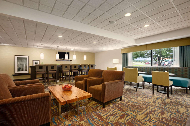 Public Area 2, Comfort Inn Cadillac, Wexford