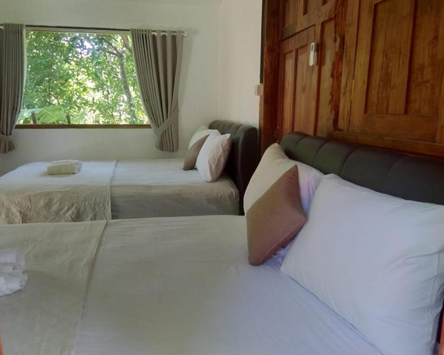 Bedroom 3, Mettaloka Guest House and Art Space, Magelang