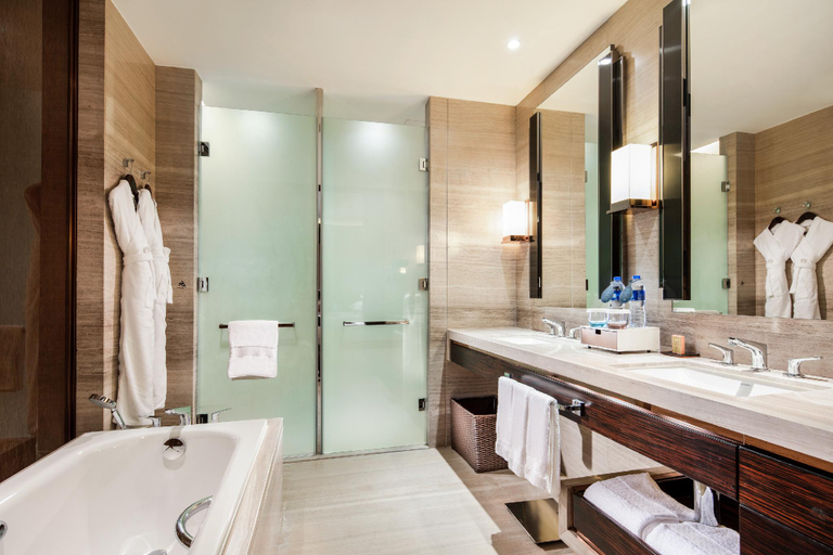 Bathroom 7