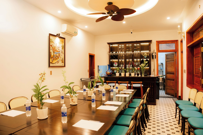 Food & Drinks 3, 75 Garden INN, Huế