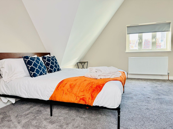 Room 3, 25A Moonstone House in Thetford, Norfolk