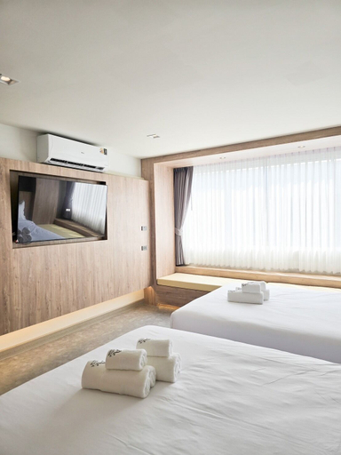 Bedroom 14