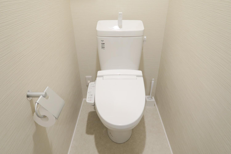 Bathroom 3, neko neko apartment, Osaka