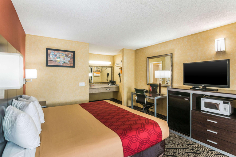 Bedroom 4, Econo Lodge Hesperia - Victorville I-15, San Bernardino