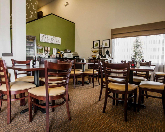 Food & Drinks 4, Baymont By Wyndham Slidell, Saint Tammany