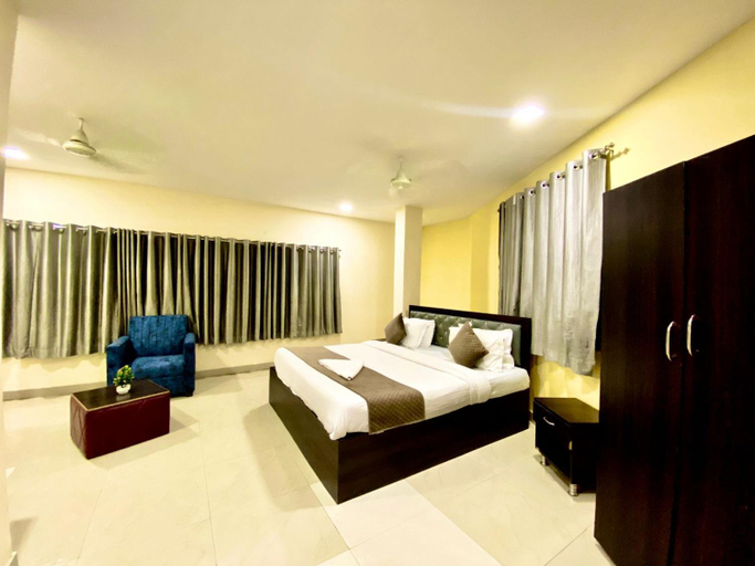 Bedroom 4, Hotel Sky park, Ranga Reddy