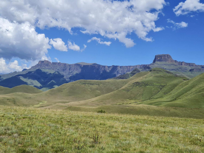 Others 4, Drakensberg Vultures View, Uthukela