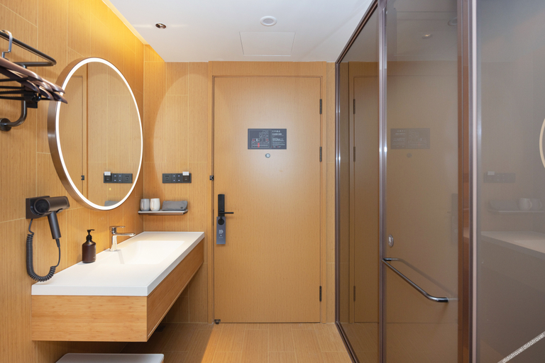 Bathroom 3, Ji Hotel Zhoushan Shenjiamen, Zhoushan