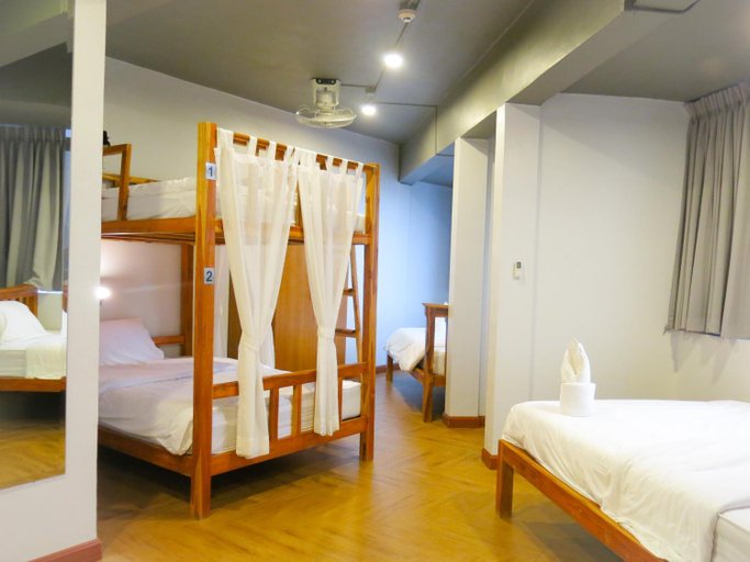 Bedroom 14