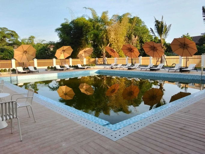 Others 4, Kinton hotel, Vangvieng