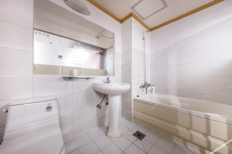 Bathroom, Jeonju Geumam-dong Terminal MH Hotel Branch 4, Jeonju