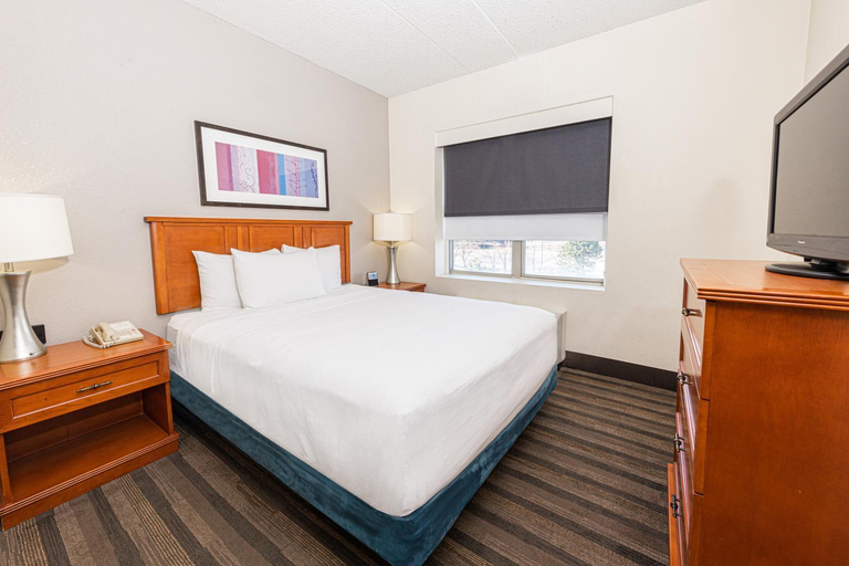 Bedroom 16