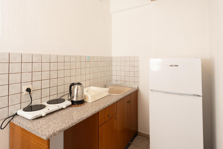 Others 5, Villa Zeus, Central Macedonia
