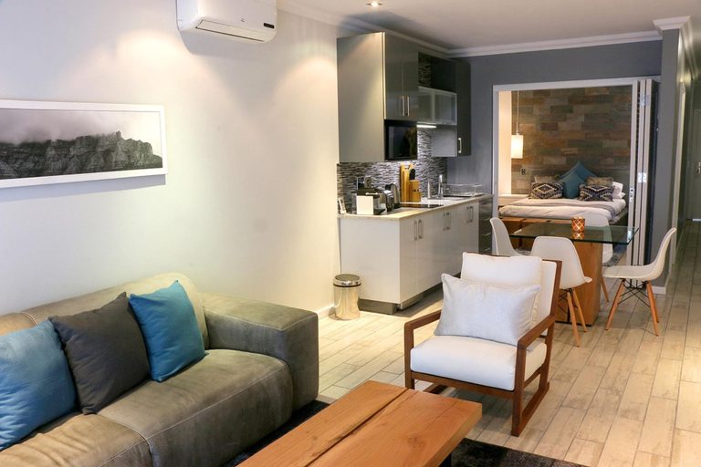 Room 2, 1bed Cape Town Apt Stonewood at The Granger, City of Cape Town