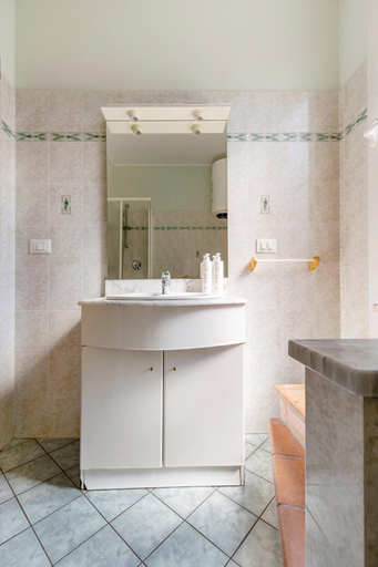 Room 2, Bright Studio With Balcony by Wonderful Italy, Bologna