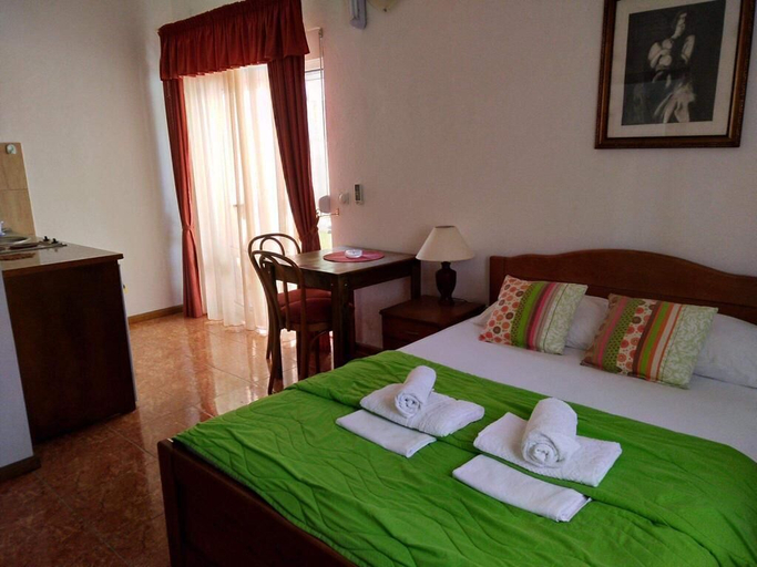 Bedroom 2, Majero Apartments