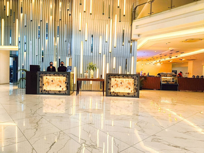 Public Area 2, Golden Peak Hotel & Suites, Cebu City