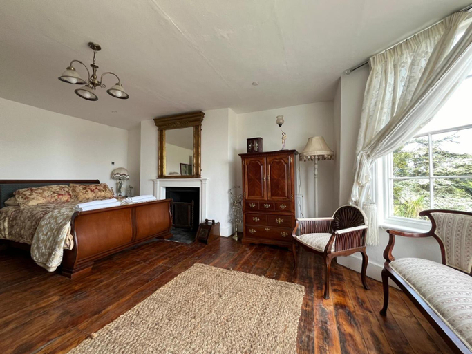 Bedroom 2, Croft House Hastings, East Sussex