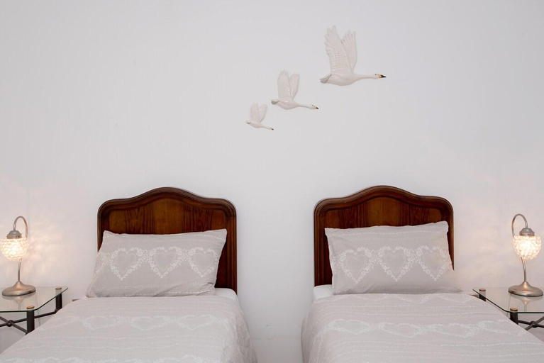 Bedroom 3, Apartment 4 - The Grove, Durham